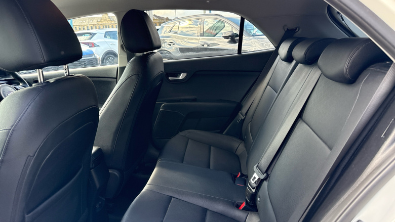 Kia Rio 1.4 3 5dr Auto [6 Speed] Petrol Hatchback